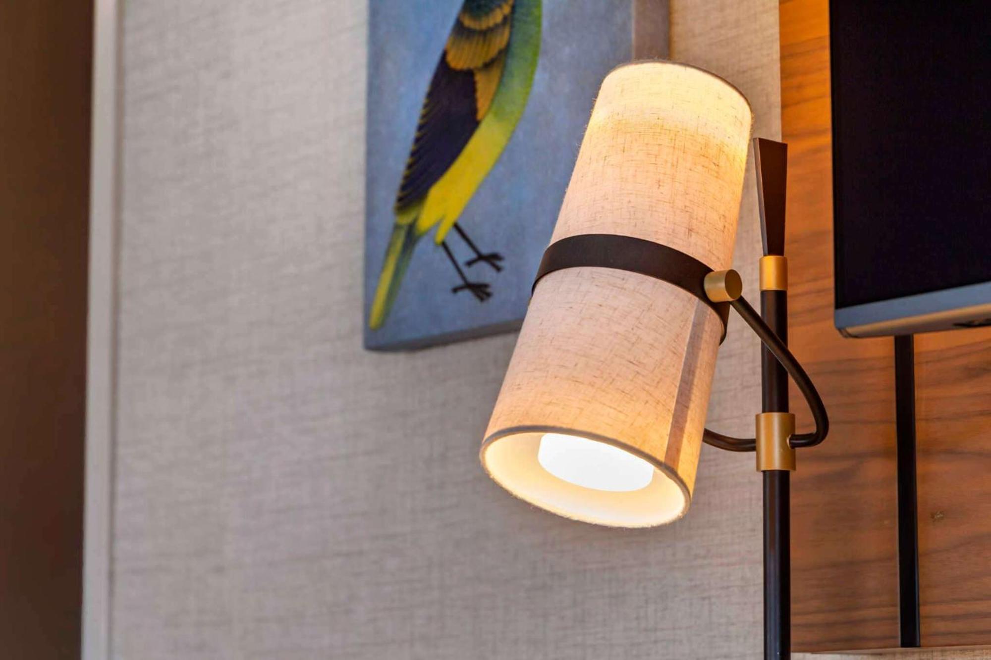 Cambria Downtown The Vista Hotel 3*